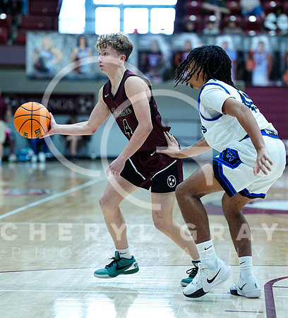 ©CGP 123024 GAME 22 TN High vs L Norman 00643
