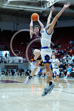 ©CGP 123024 GAME 22 TN High vs L Norman 00467