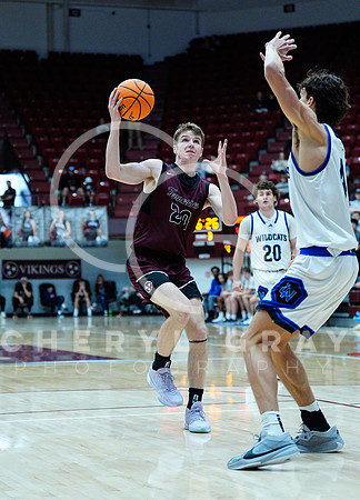 ©CGP 123024 GAME 22 TN High vs L Norman 00465