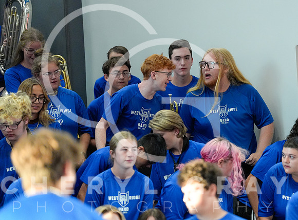 ©CGP 091225 Parade 04866