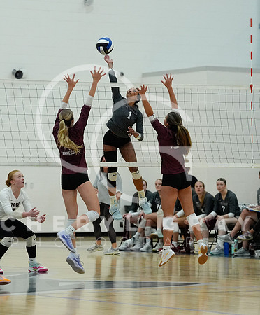 ©CGP 100625 DIST TN High vs Dobyns Bennett 07905