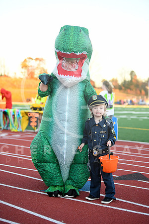 ©CGP_102722_Track or Treat_0065