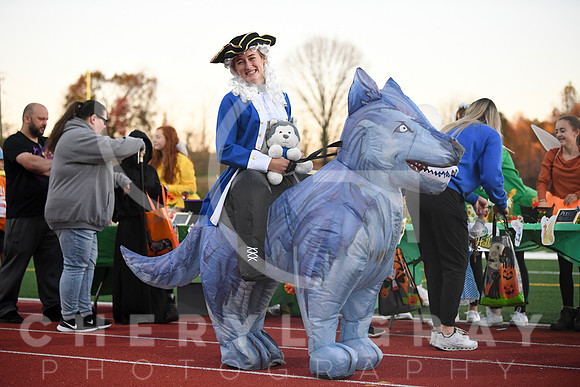 ©CGP_102722_Track or Treat_0176