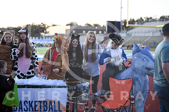 ©CGP_102722_Track or Treat_0311
