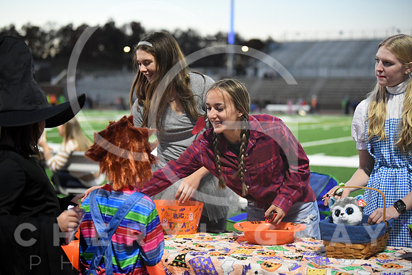 ©CGP_102722_Track or Treat_0354