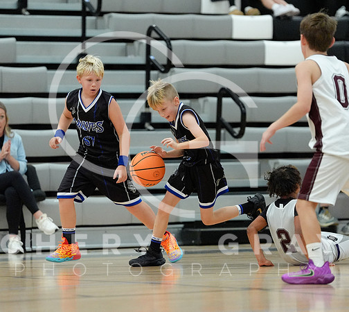 ©CGP 110825 JR Wolves 00381