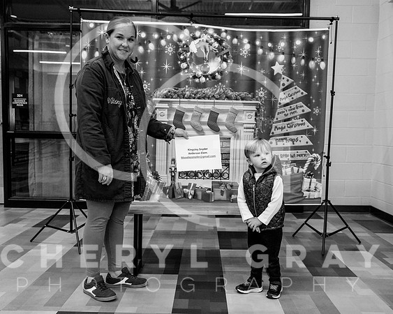 ©CGP XMAS 00459_BW_
