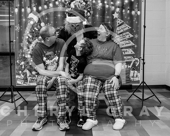 ©CGP XMAS 01243_BW_