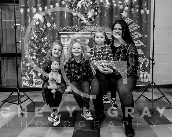 ©CGP XMAS 01367_BW_