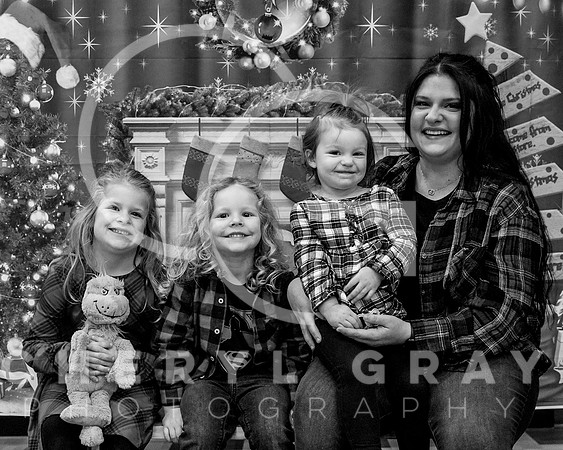 ©CGP XMAS 01387_BW_