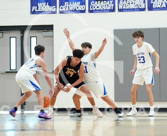 ©CGP 121325 F West Ridge vs Crockett, Volunteer 000899
