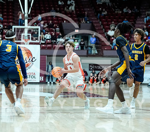 ©CGP 122725 Elizabethton vs St Thomas 000002