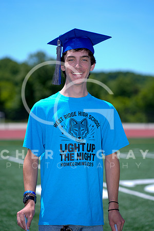 ©CGP 051526 GRAD2026 02355