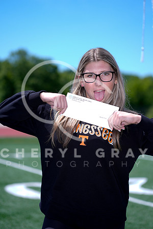 ©CGP 051526 GRAD2026 02285