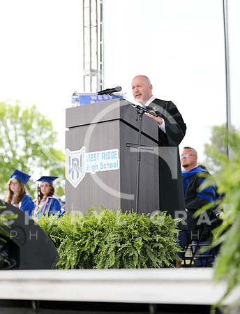 ©CGP 051626 GRAD2026 00385