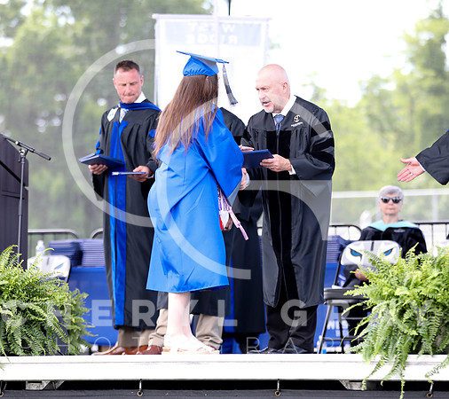 ©CGP 051626 GRAD2026 00418