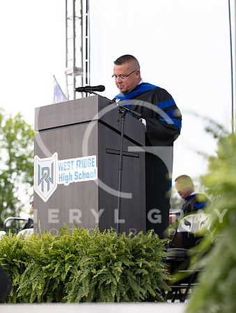 ©CGP 051626 GRAD2026 00408