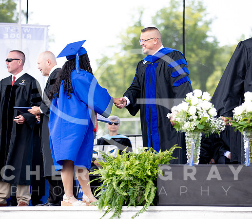 ©CGP 051626 GRAD2026 00416