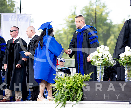 ©CGP 051626 GRAD2026 00417
