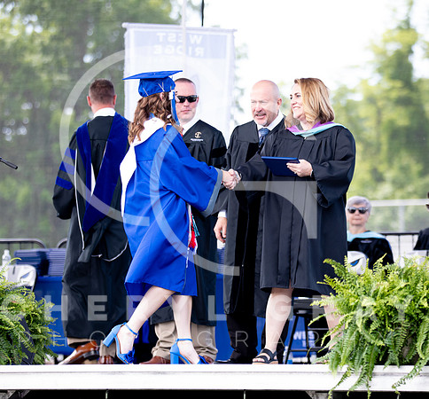 ©CGP 051626 GRAD2026 00422