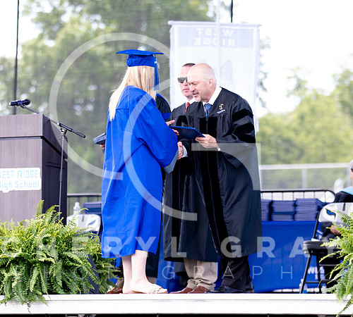 ©CGP 051626 GRAD2026 00425