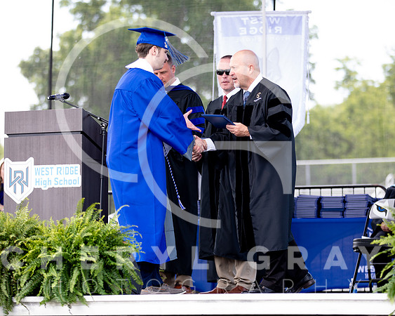 ©CGP 051626 GRAD2026 00430