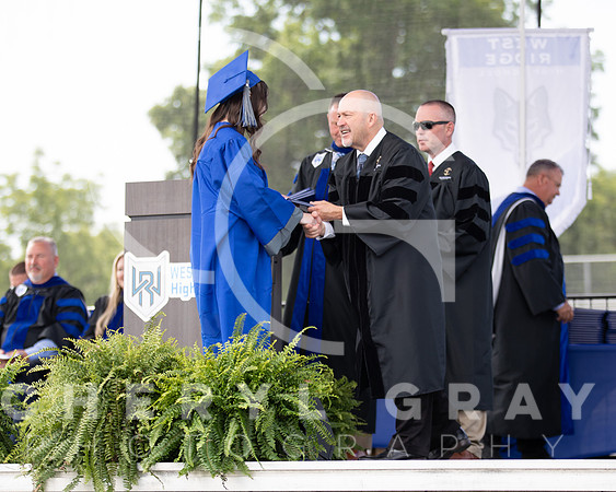 ©CGP 051626 GRAD2026 00457