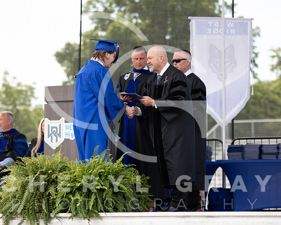 ©CGP 051626 GRAD2026 00464