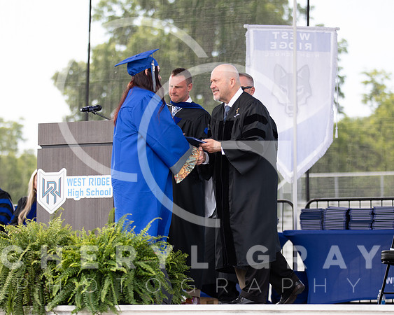 ©CGP 051626 GRAD2026 00466