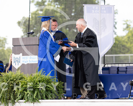 ©CGP 051626 GRAD2026 00468