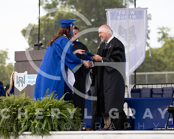 ©CGP 051626 GRAD2026 00475