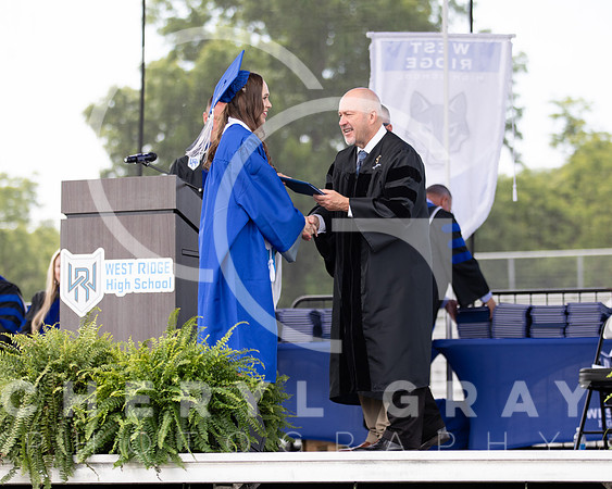 ©CGP 051626 GRAD2026 00477