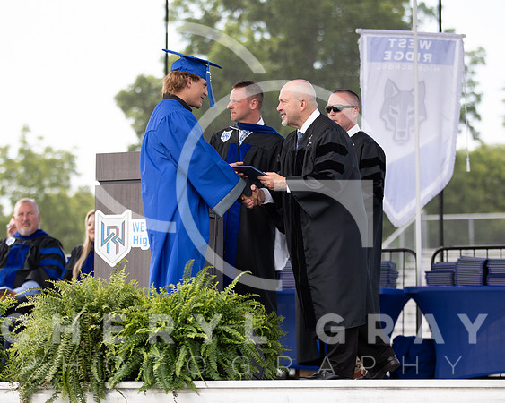 ©CGP 051626 GRAD2026 00481