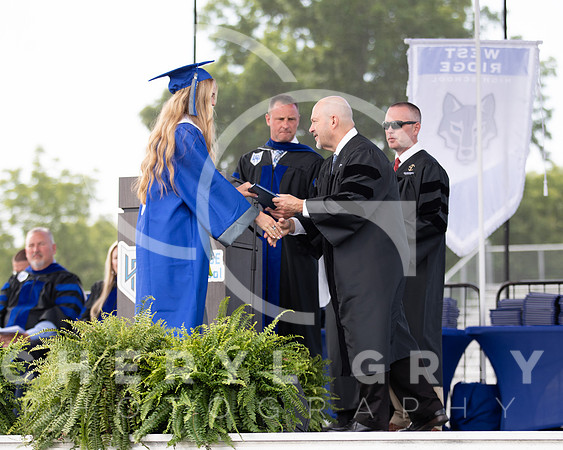 ©CGP 051626 GRAD2026 00483