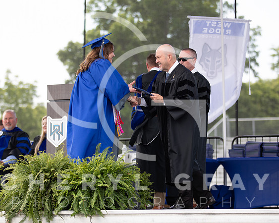 ©CGP 051626 GRAD2026 00486