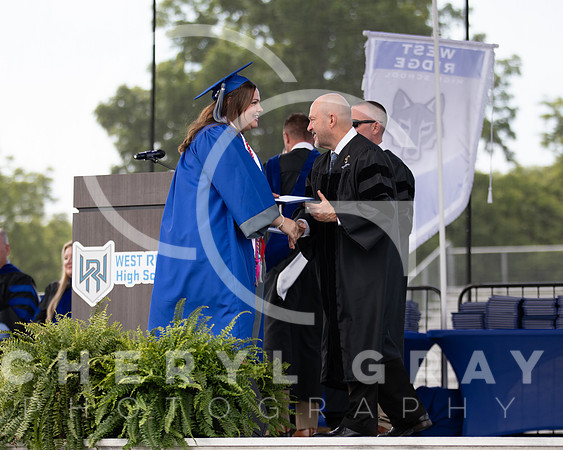 ©CGP 051626 GRAD2026 00488