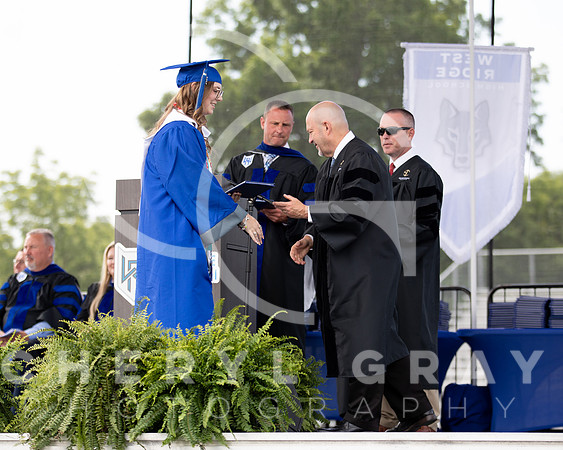 ©CGP 051626 GRAD2026 00504