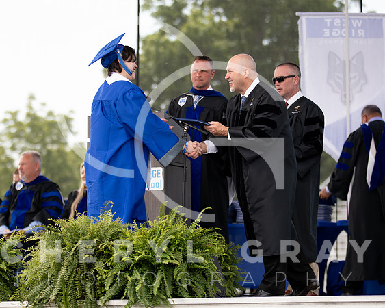 ©CGP 051626 GRAD2026 00511