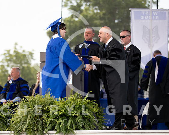 ©CGP 051626 GRAD2026 00512