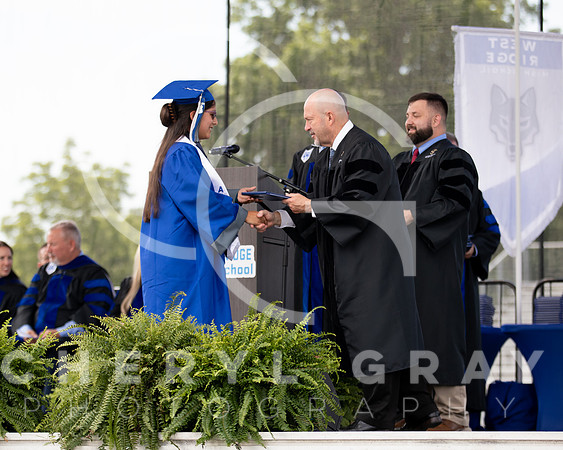 ©CGP 051626 GRAD2026 00523