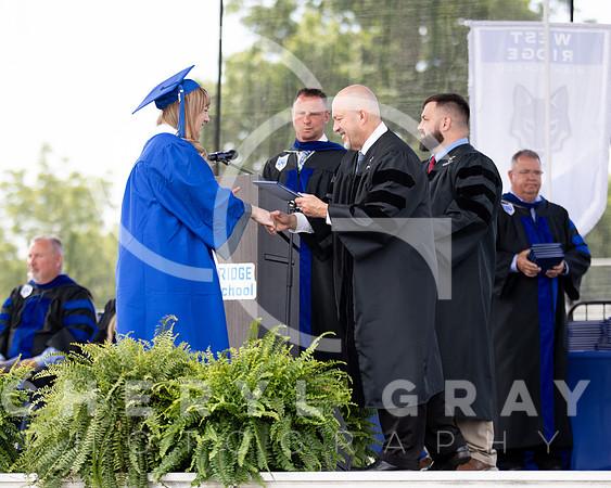©CGP 051626 GRAD2026 00555