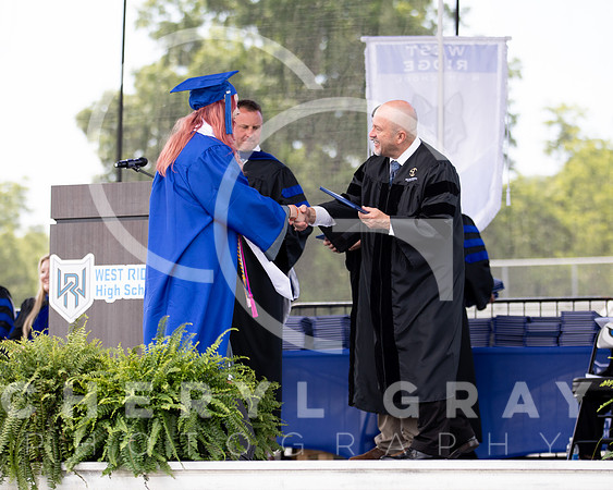 ©CGP 051626 GRAD2026 00570