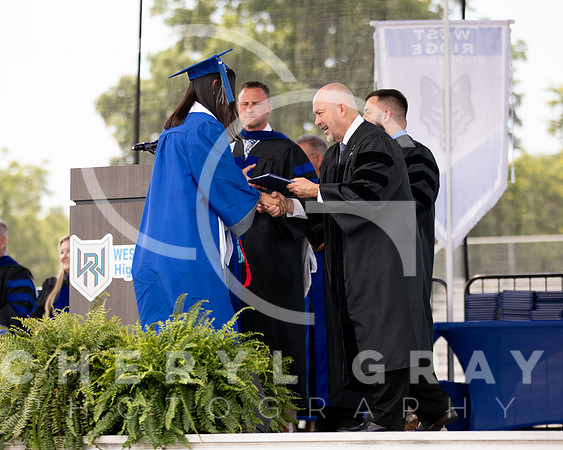 ©CGP 051626 GRAD2026 00586