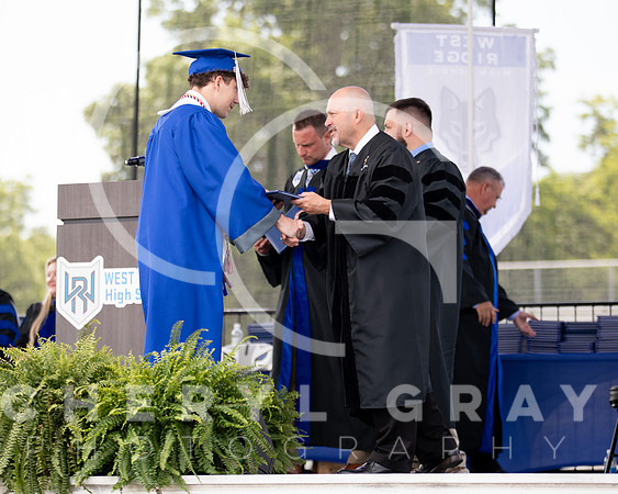 ©CGP 051626 GRAD2026 00592