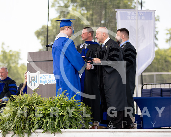 ©CGP 051626 GRAD2026 00594