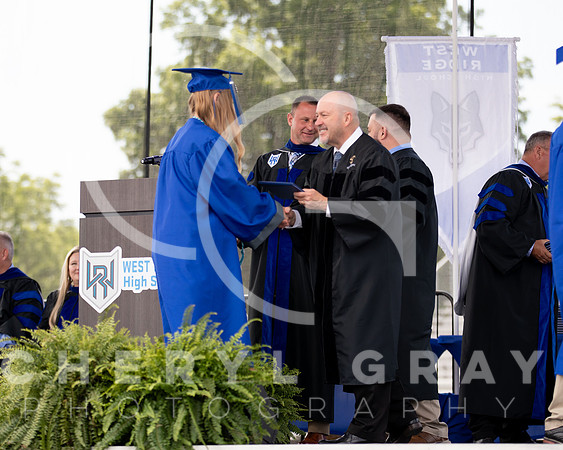 ©CGP 051626 GRAD2026 00612