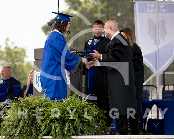 ©CGP 051626 GRAD2026 00638