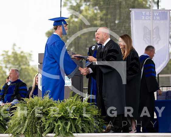 ©CGP 051626 GRAD2026 00647