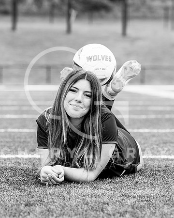 ©CGP 072326 WRsoccer26 00043BW_