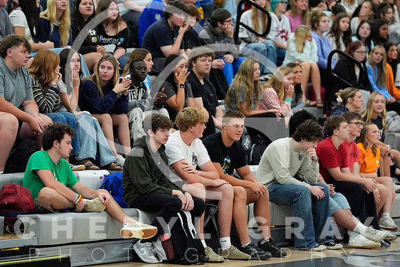 ©CGP 091426 HOCO 001130